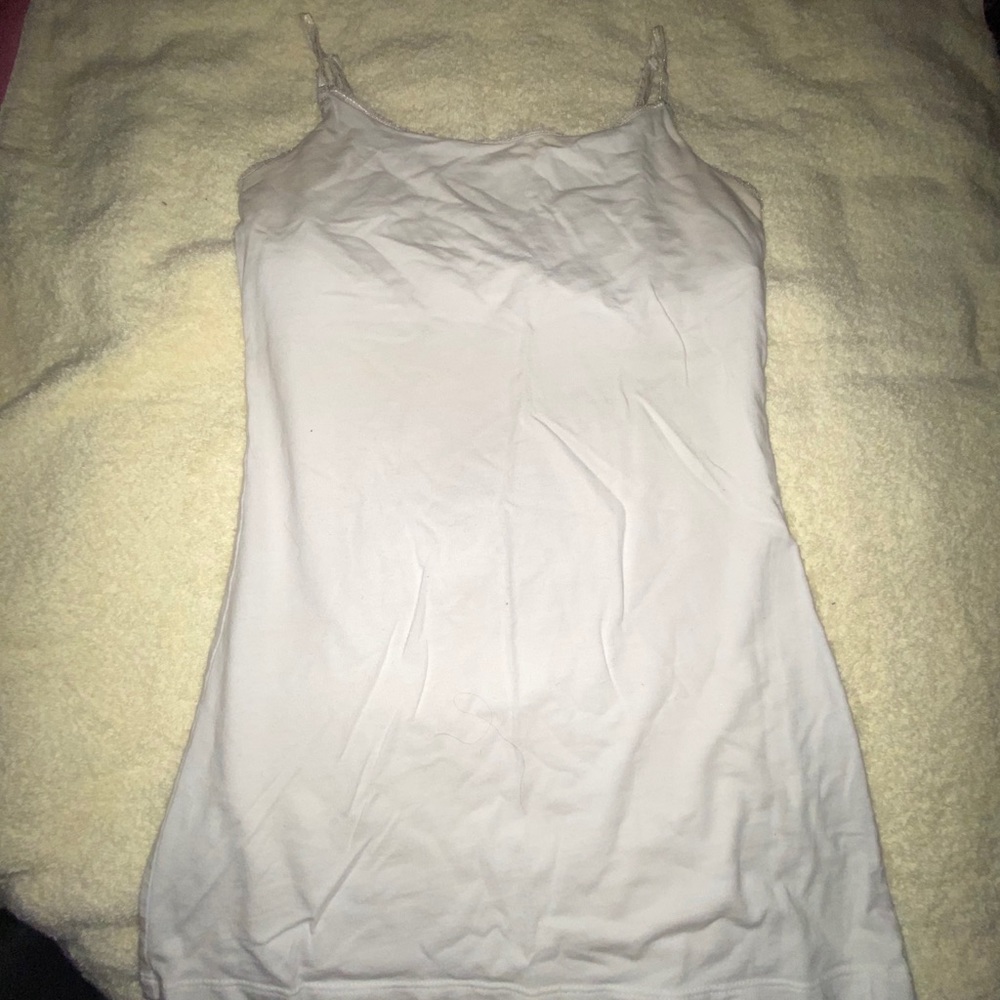 Tank tops - Picture 4 of 8